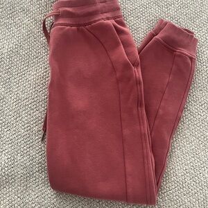 lululemon athletica Women's Rose Joggers